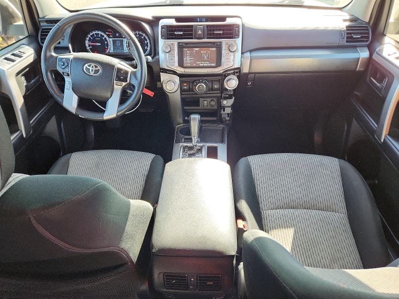 2019 TOYOTA 4RUNNER SR5 8
