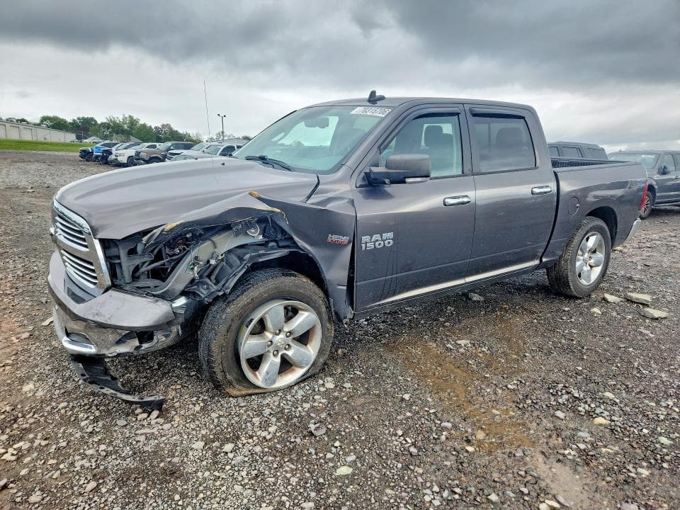 2017 RAM 1500 SLT - 1