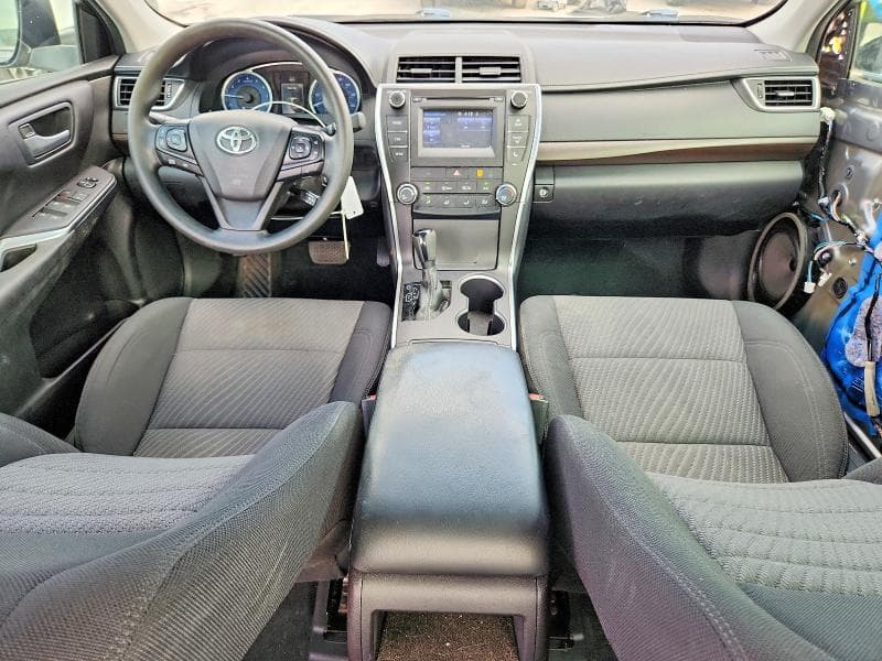 2017 TOYOTA CAMRY LE 8