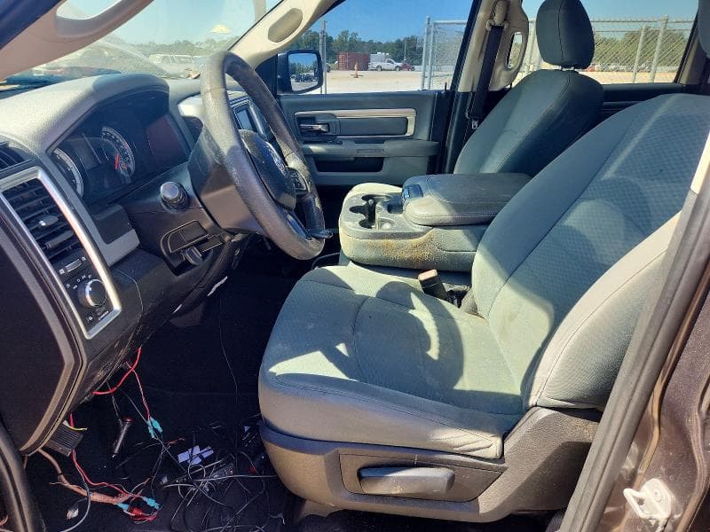 2020 RAM 1500 CLASSIC SLT 7