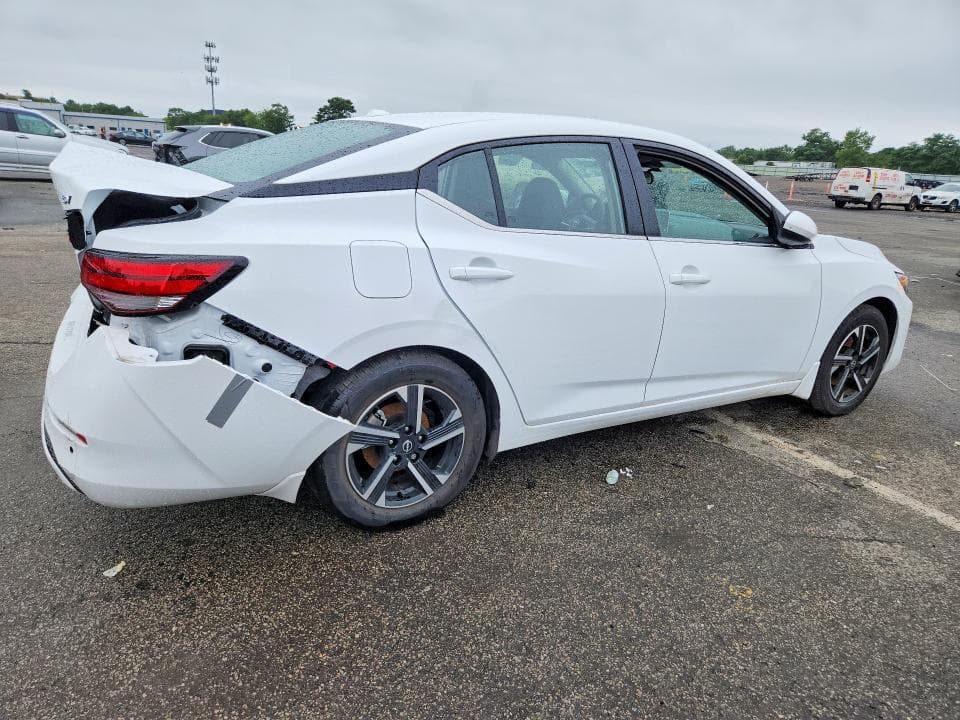 2024 NISSAN SENTRA SV 3