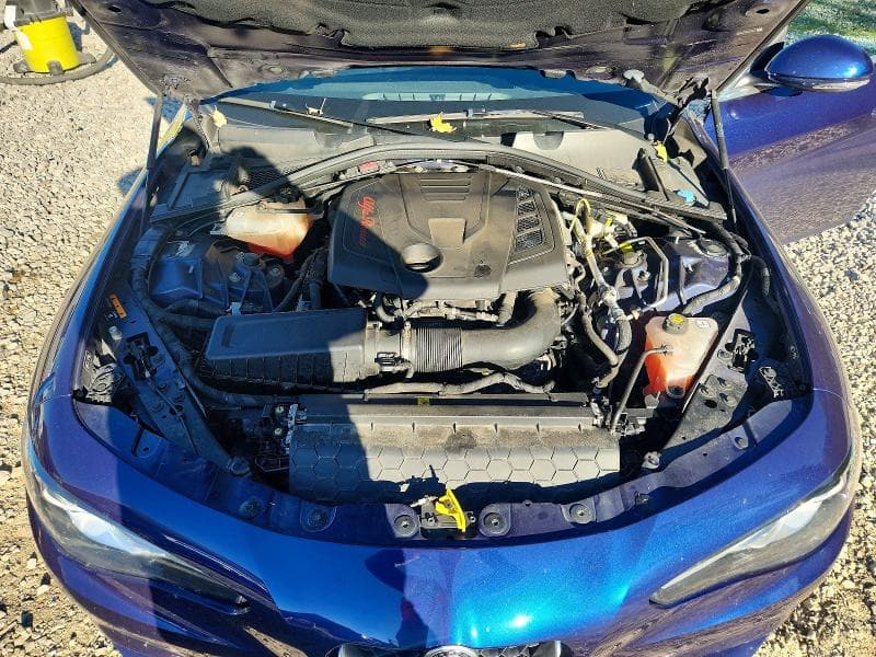 2019 ALFA ROMEO GIULIA Q4 11