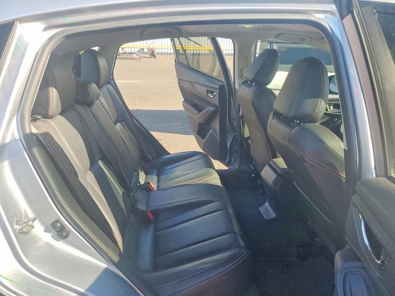 2018 SUBARU CROSSTREK LIMITED 10