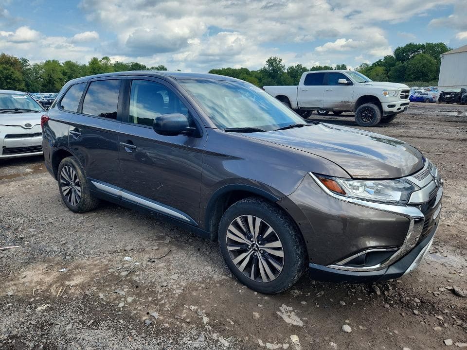 2019 MITSUBISHI OUTLANDER ES 4