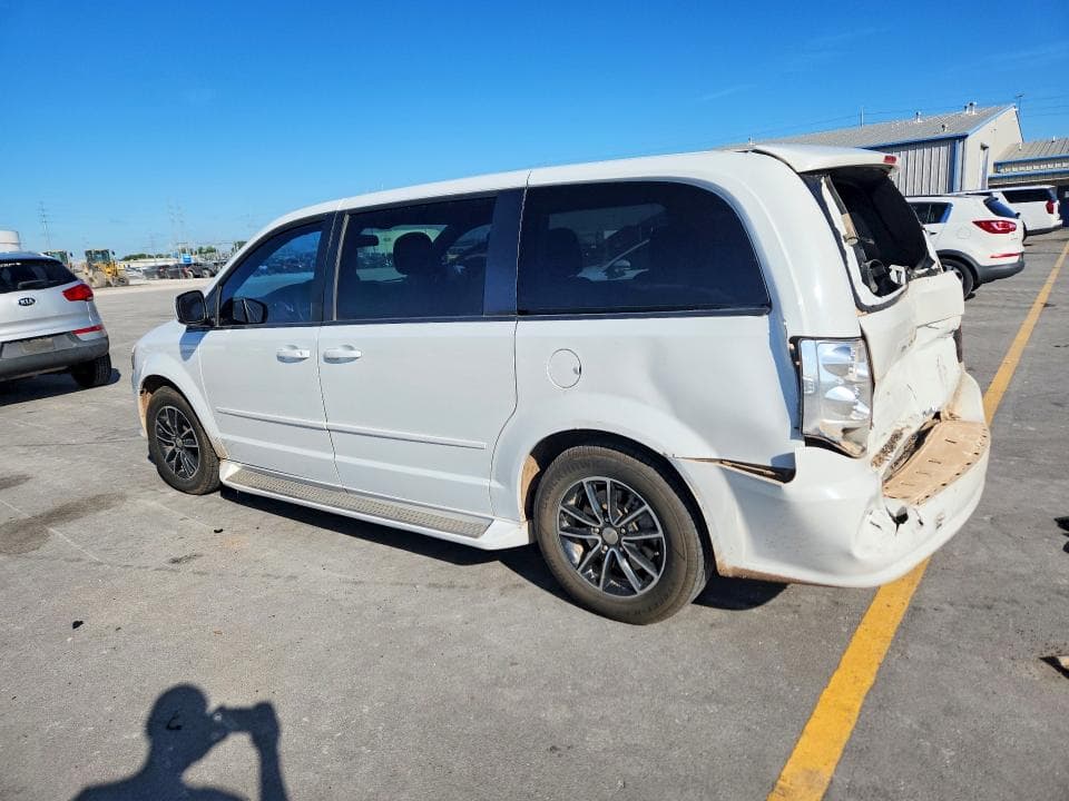 2017 DODGE GRAND CARAVAN SE 2