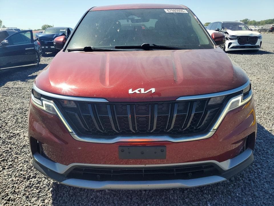 2023 KIA CARNIVAL LX 5