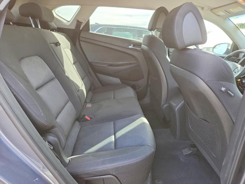 2017 HYUNDAI TUCSON SE 10
