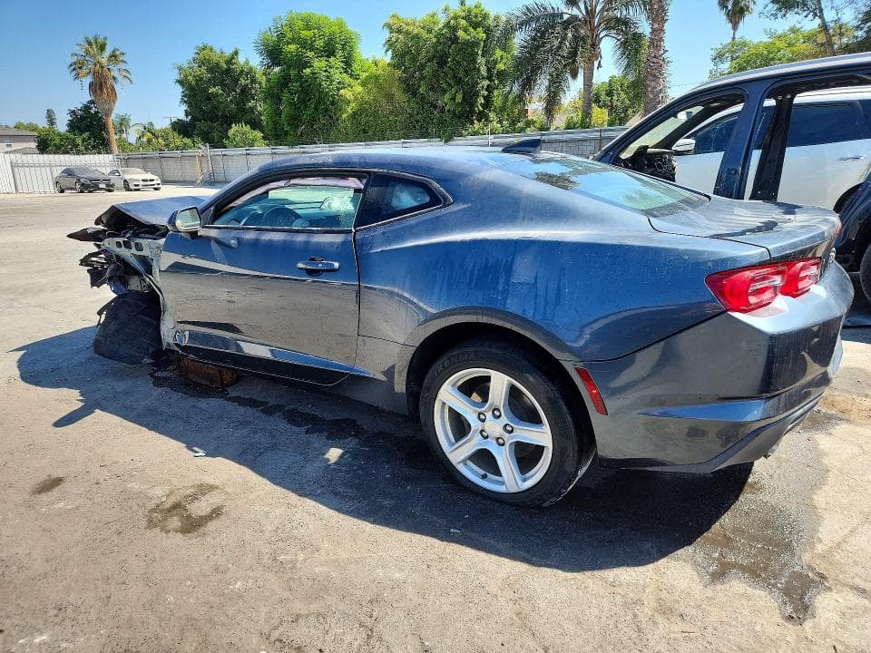 2022 CHEVROLET CAMARO LS 2