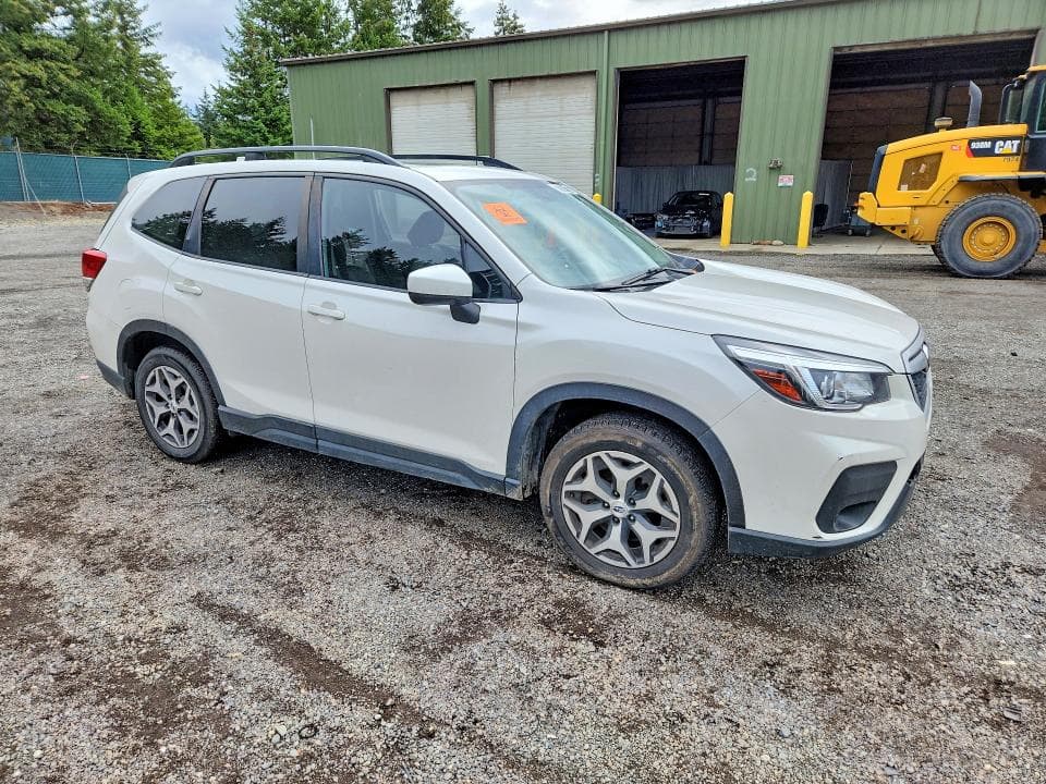 2020 SUBARU FORESTER PREMIUM 4