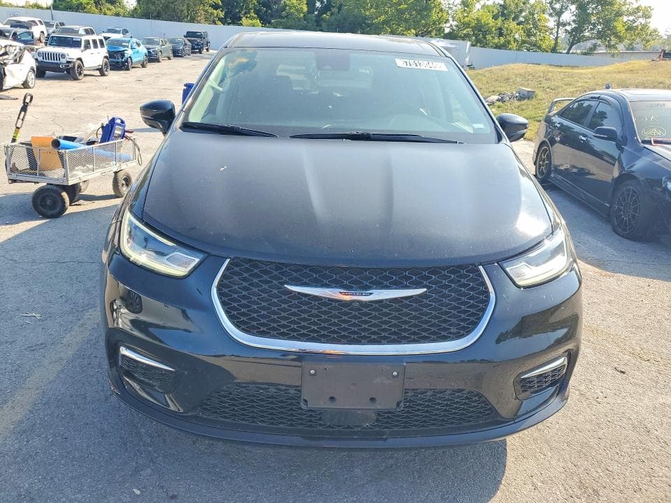2024 CHRYSLER PACIFICA HYBRID SELECT 5