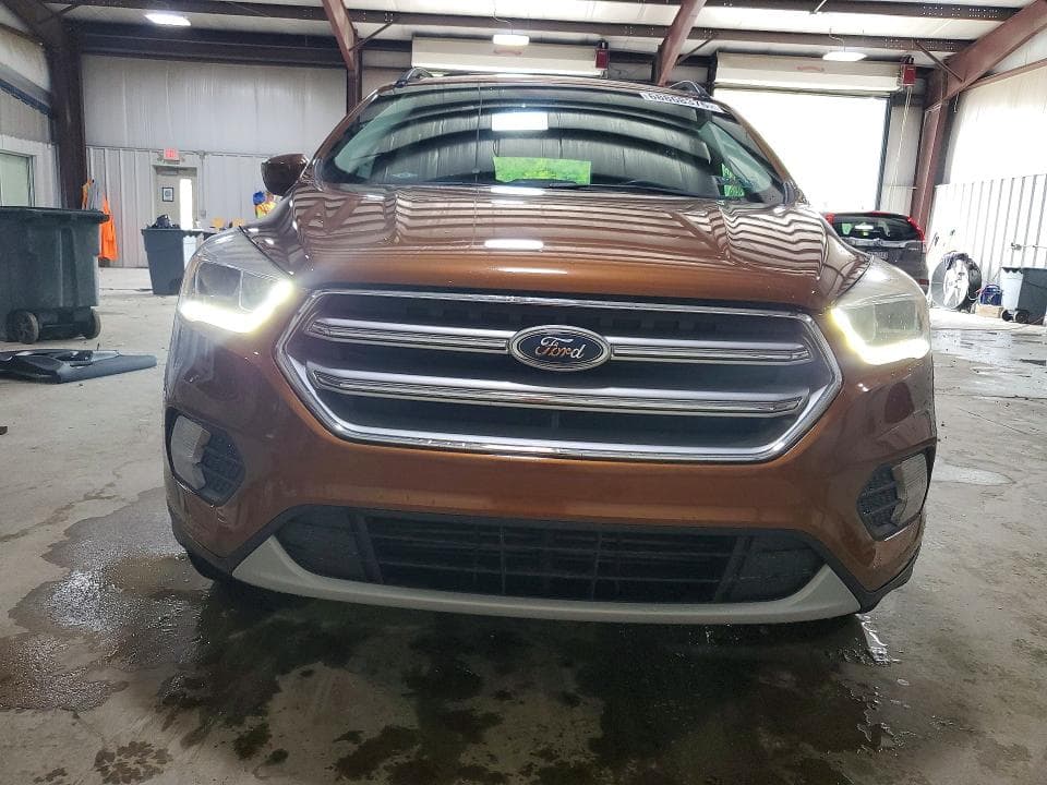 2017 FORD ESCAPE SE 5
