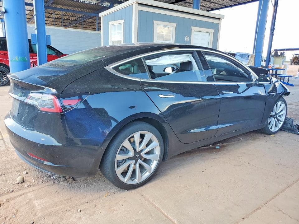 2018 TESLA MODEL 3 3