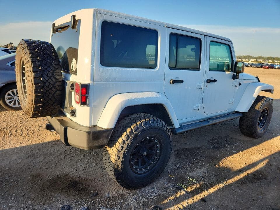 2017 JEEP WRANGLER UNLIMITED SAHARA 3