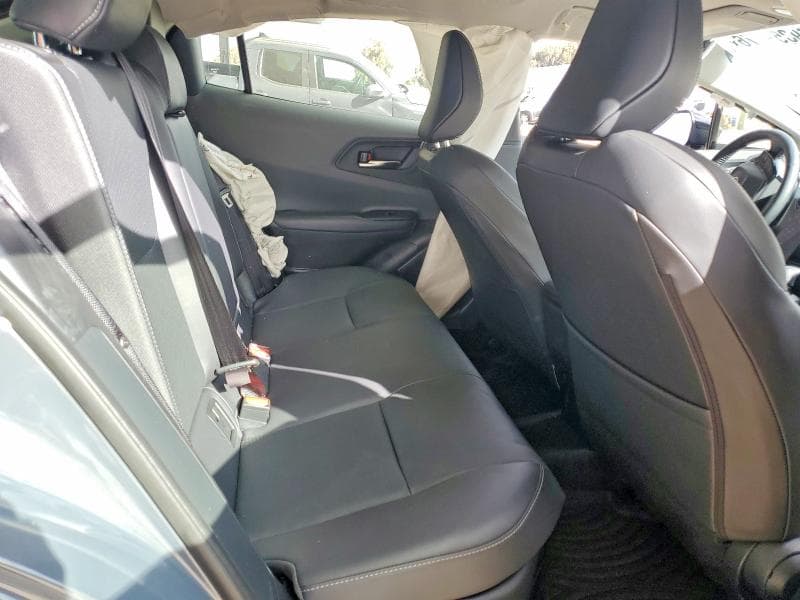 2025 TOYOTA PRIUS XLE 10