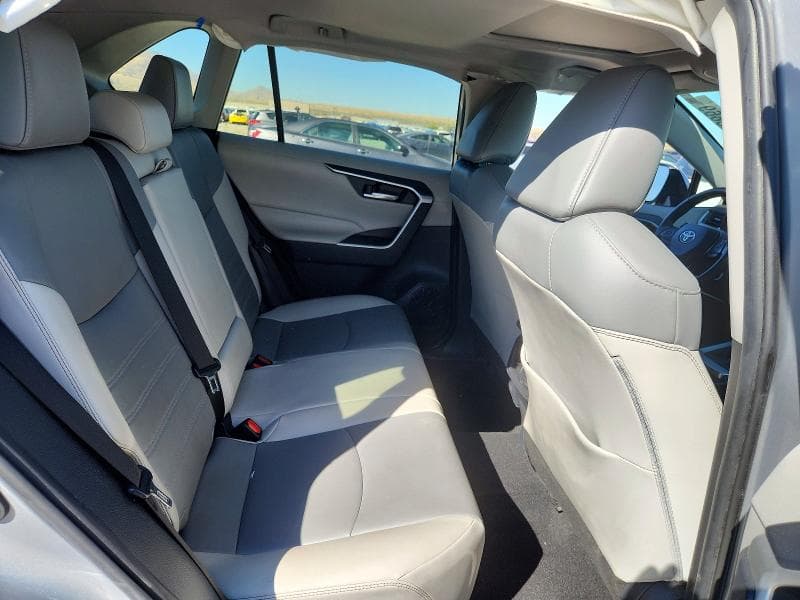 2019 TOYOTA RAV4 XLE PREMIUM 10