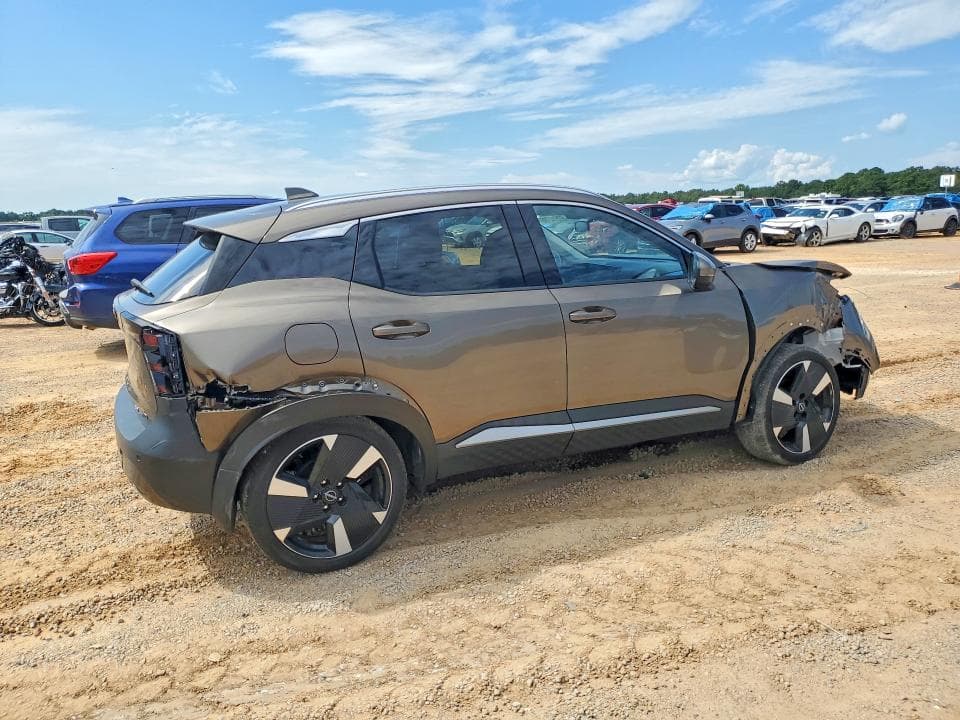 2025 NISSAN KICKS SR 3