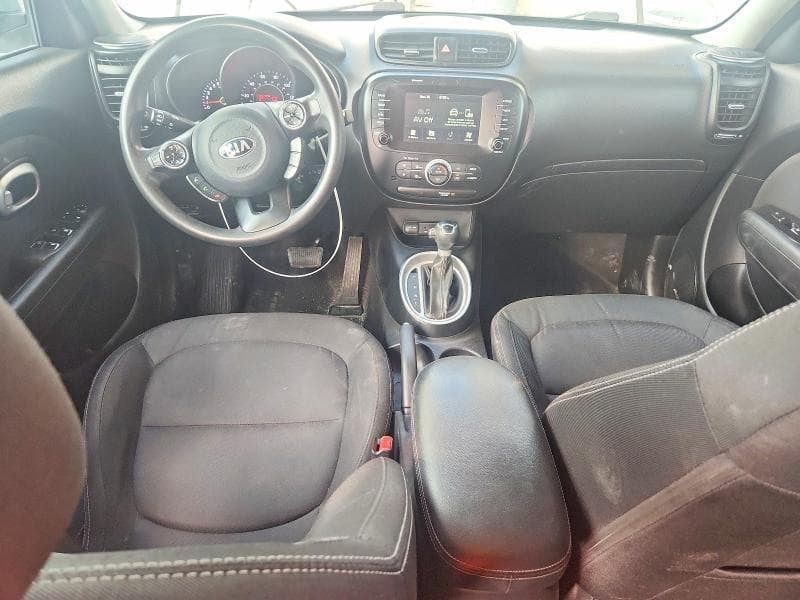 2019 KIA SOUL + 8