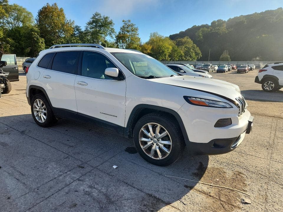 2017 JEEP CHEROKEE LIMITED 4