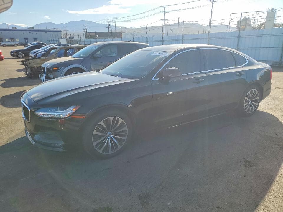 2020 VOLVO S90 T6 MOMENTUM - 1