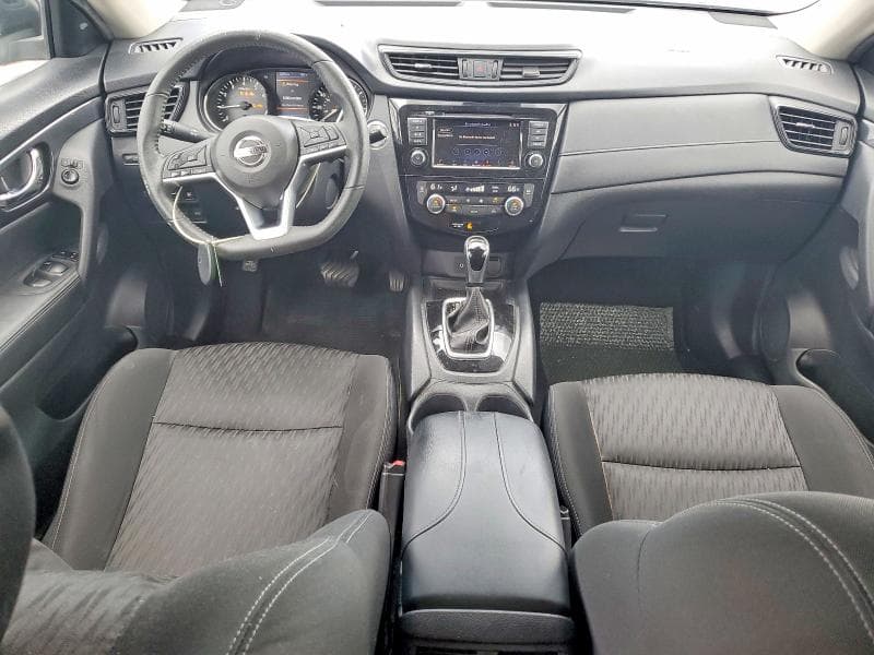 2020 NISSAN ROGUE SV 8