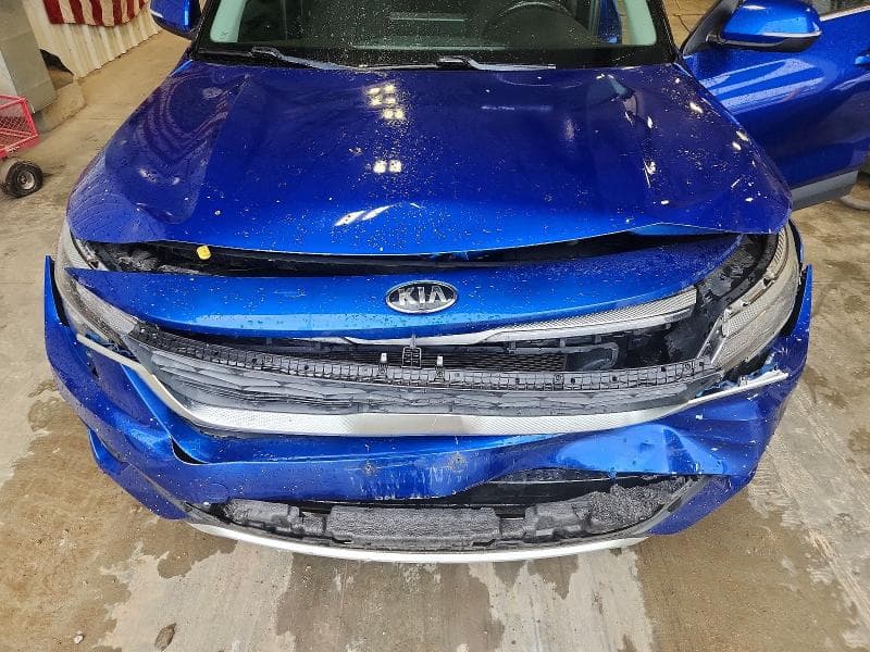 2021 KIA SELTOS S 12
