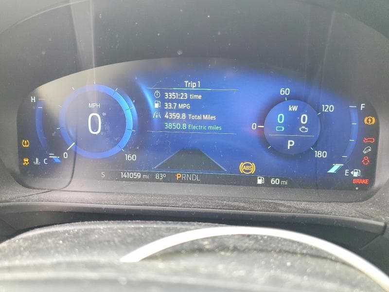 2020 FORD ESCAPE TITANIUM 9
