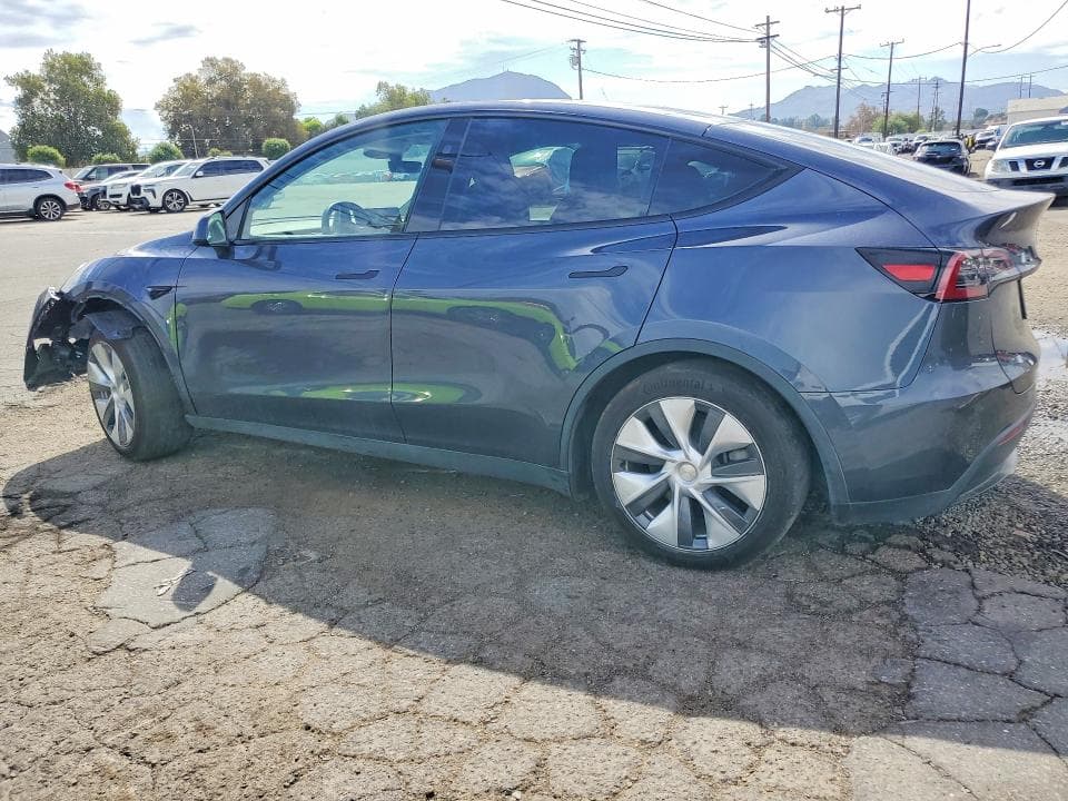 2023 TESLA MODEL Y 2
