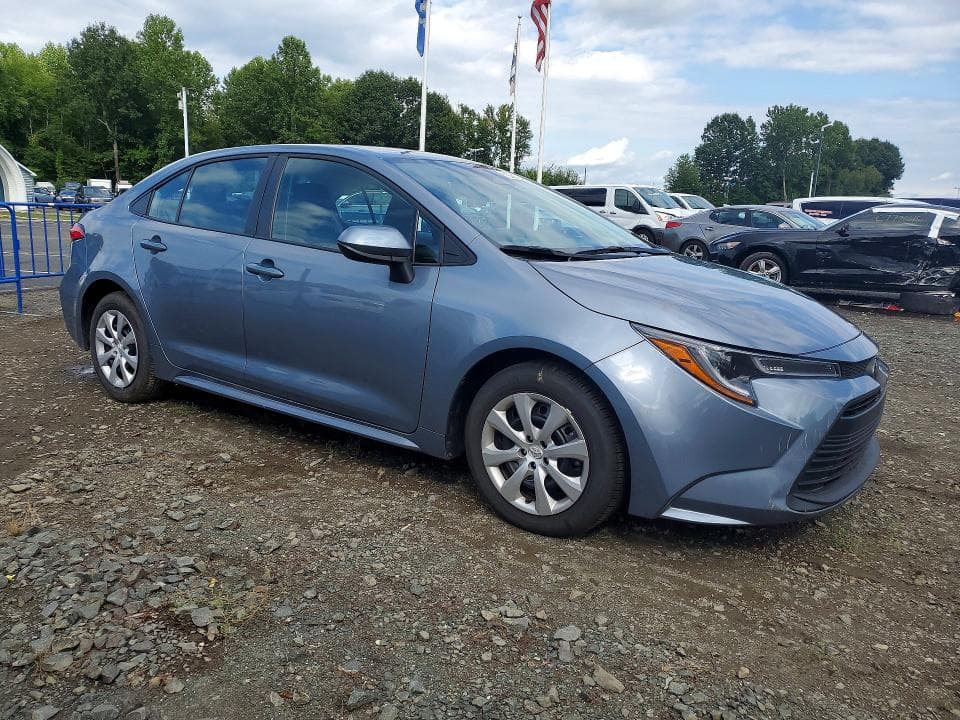 2026 TOYOTA COROLLA LE 4