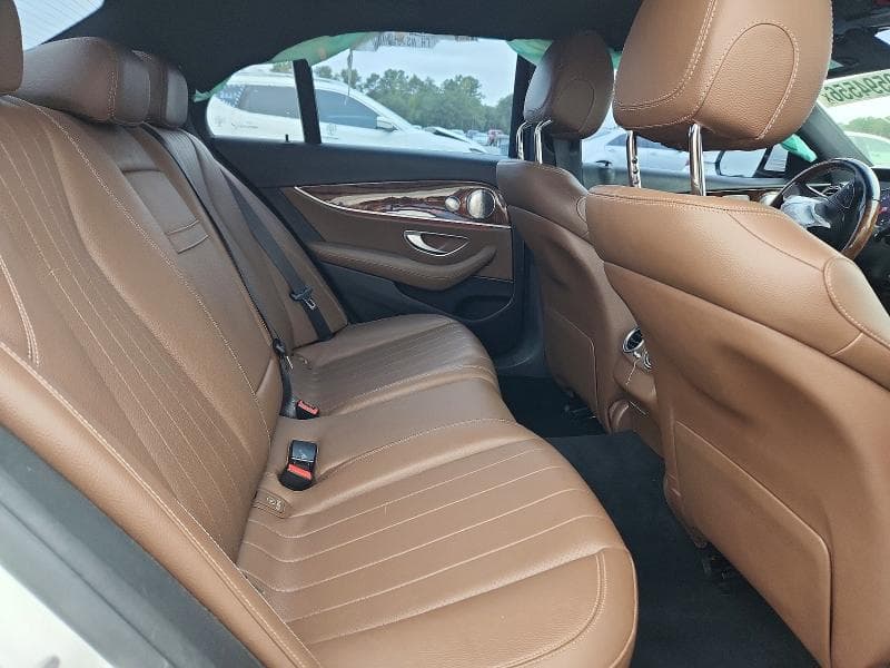 2017 MERCEDES-BENZ E 300 10