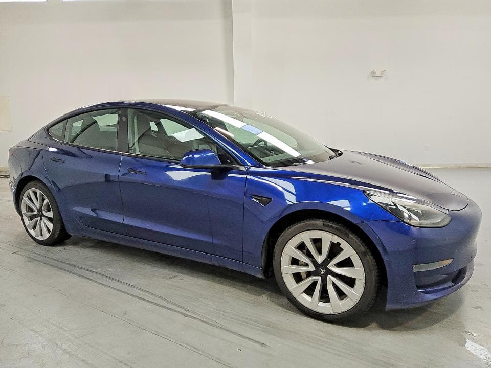 2022 TESLA MODEL 3 4