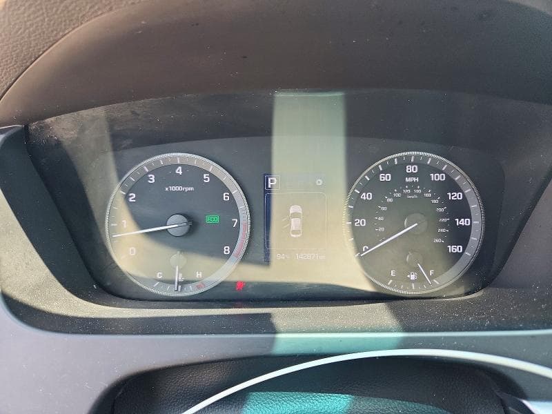 2017 HYUNDAI SONATA SE 9