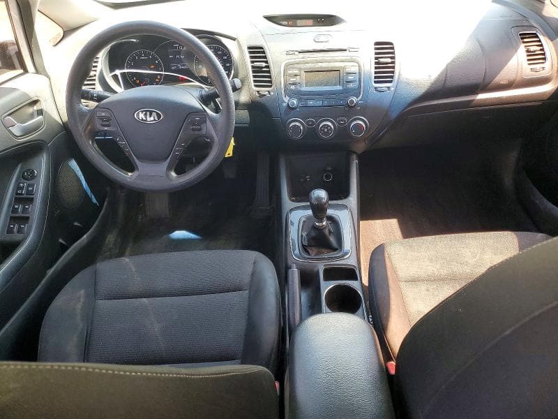 2017 KIA FORTE LX 8