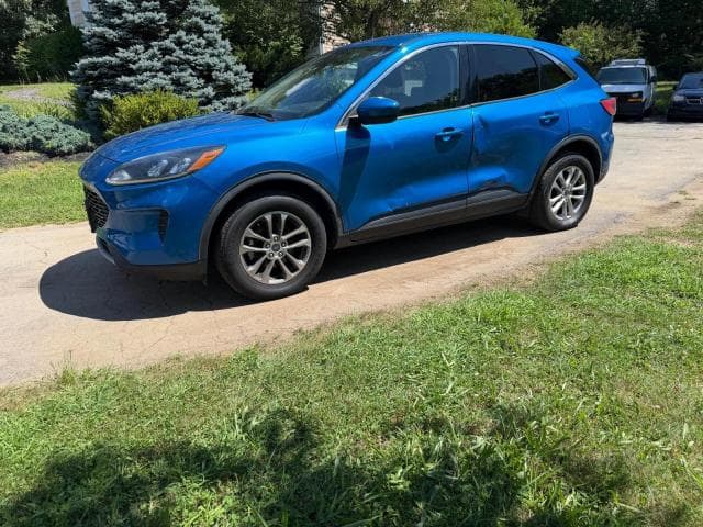 2020 FORD ESCAPE SE 2