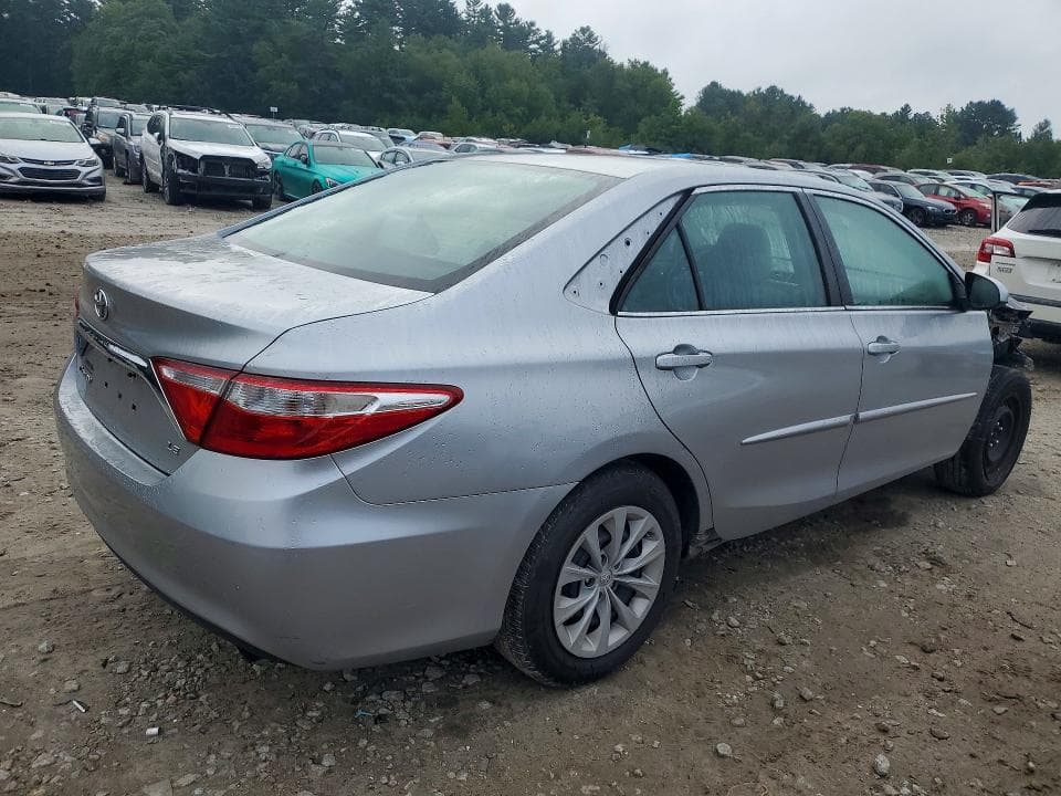 2017 TOYOTA CAMRY LE 3