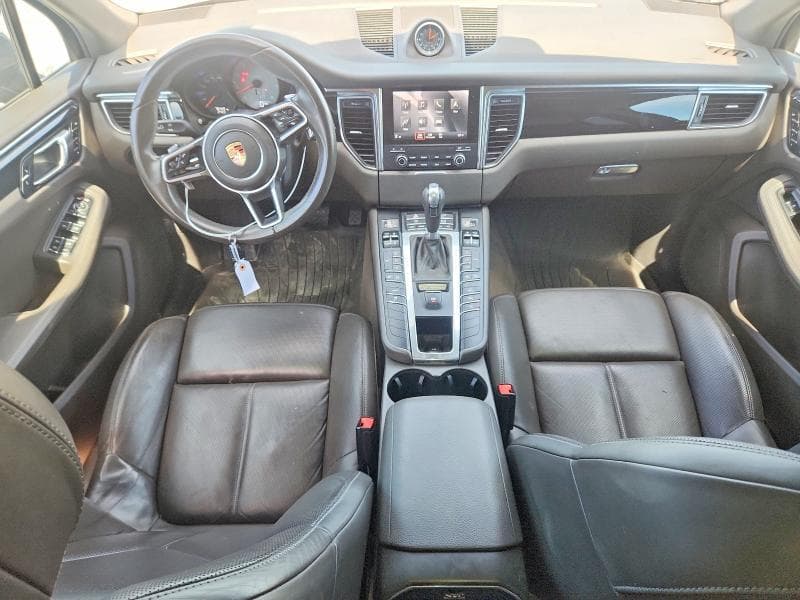 2018 PORSCHE MACAN S 8