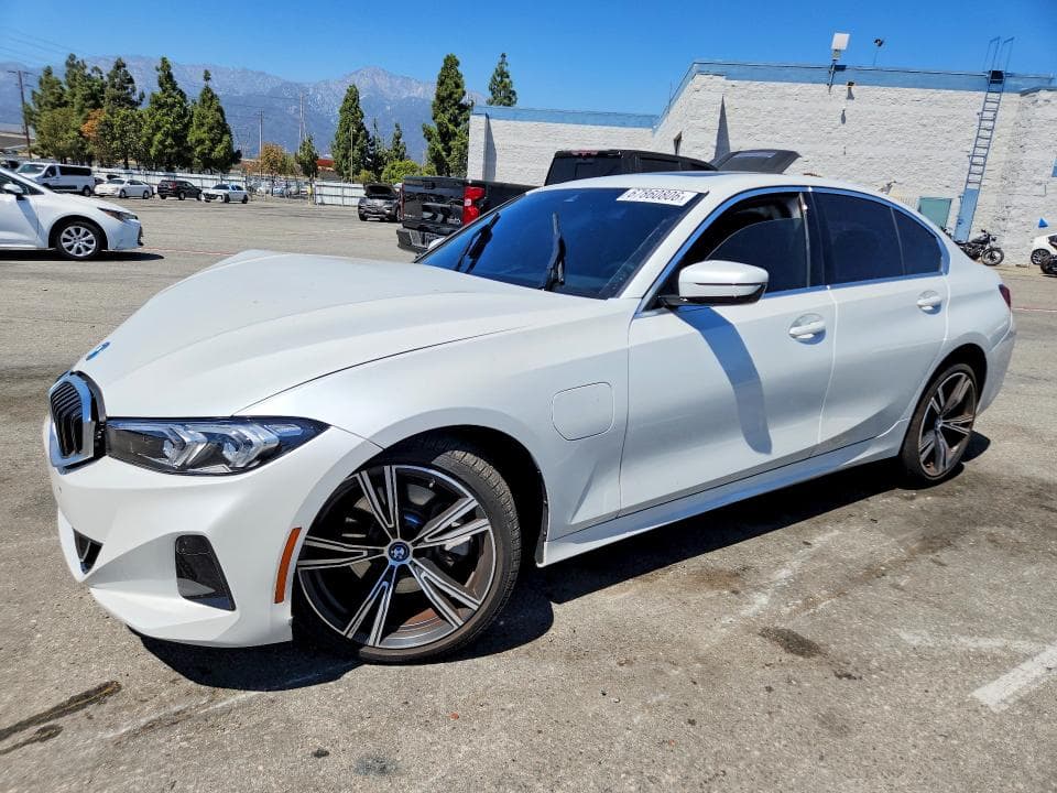 2024 BMW 330XE - 1