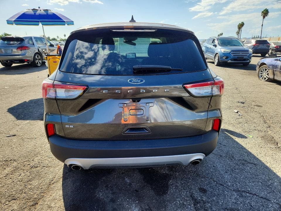 2020 FORD ESCAPE SE 6