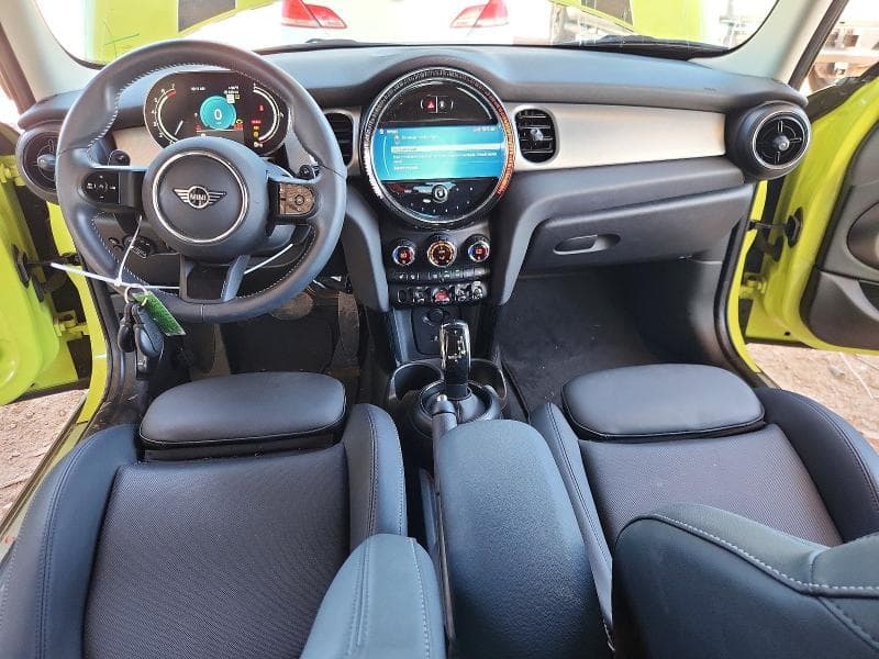 2024 MINI COOPER S 8