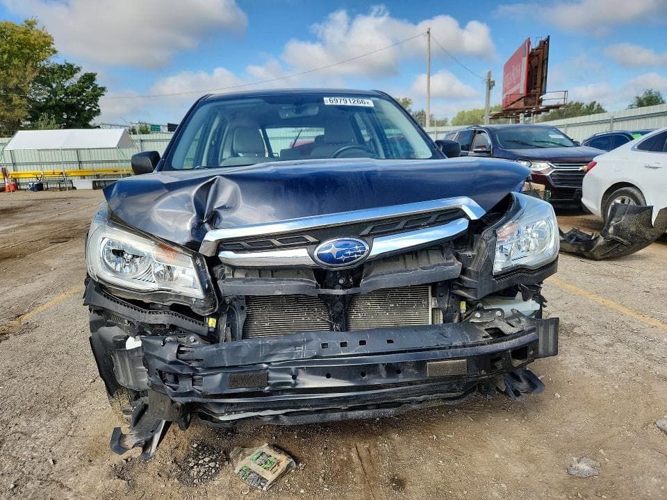 2017 SUBARU FORESTER 2.5I 5