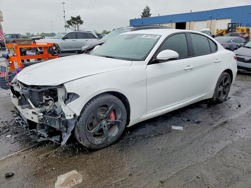 2018 ALFA ROMEO GIULIA Q4