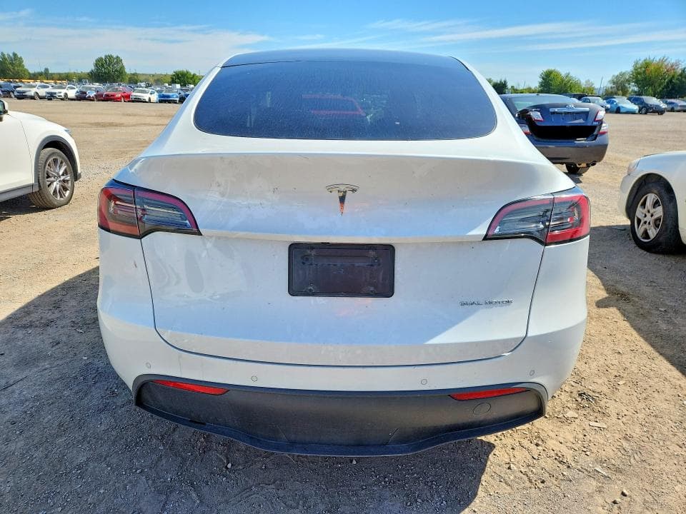 2022 TESLA MODEL Y 6