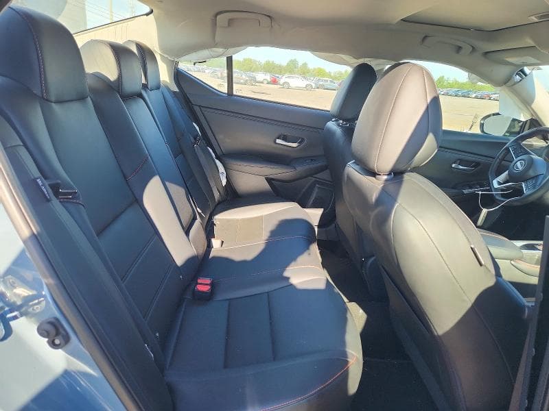 2024 NISSAN SENTRA SR 10