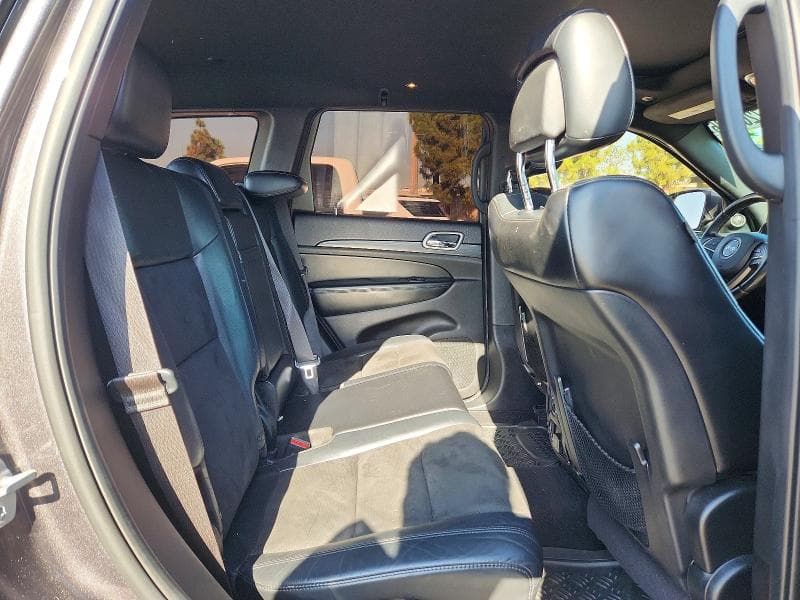 2019 JEEP GRAND CHEROKEE LAREDO 10