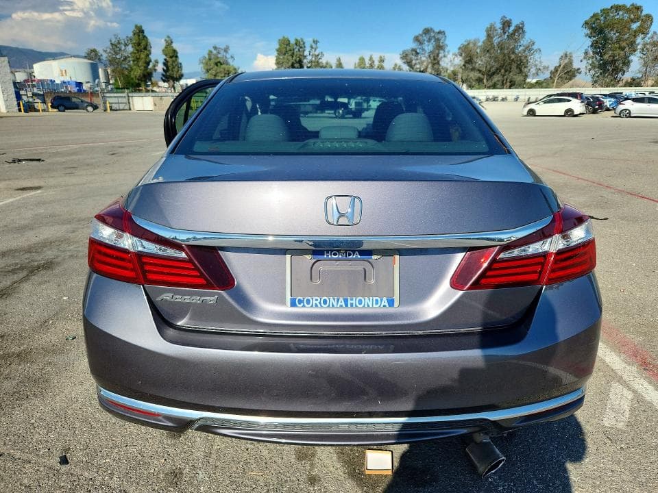2017 HONDA ACCORD LX 6