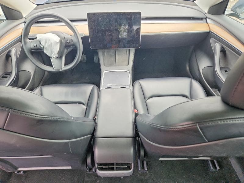2023 TESLA MODEL 3 8