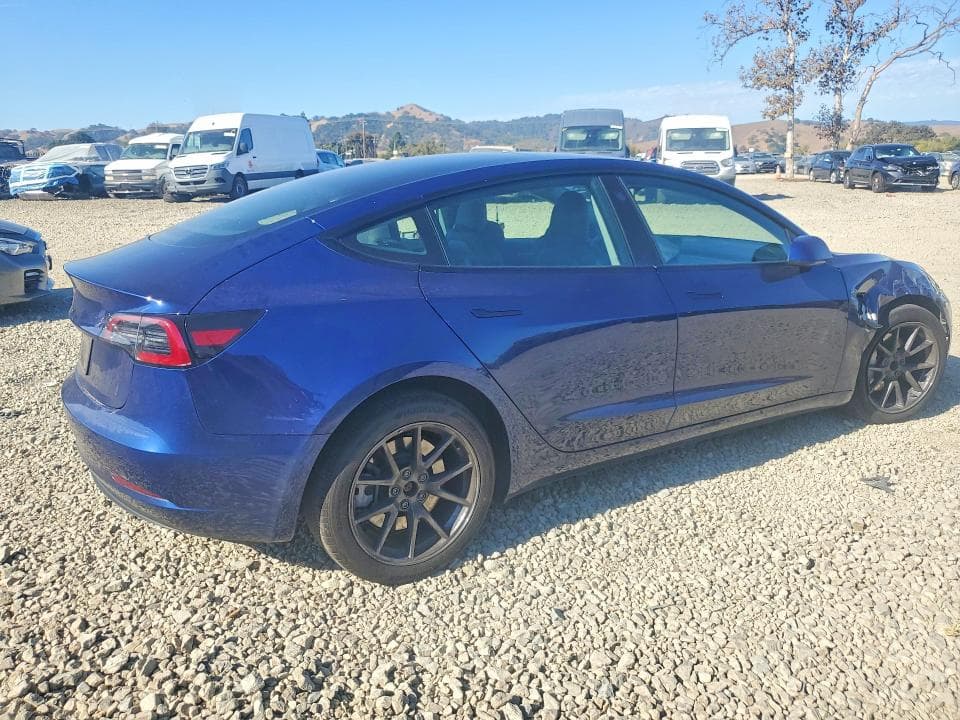 2023 TESLA MODEL 3 3