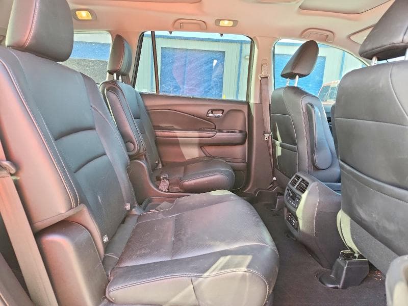 2017 HONDA PILOT ELITE 11