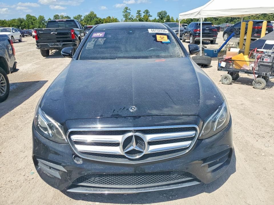 2019 MERCEDES-BENZ E 300 5