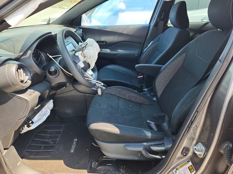 2018 NISSAN KICKS S 7