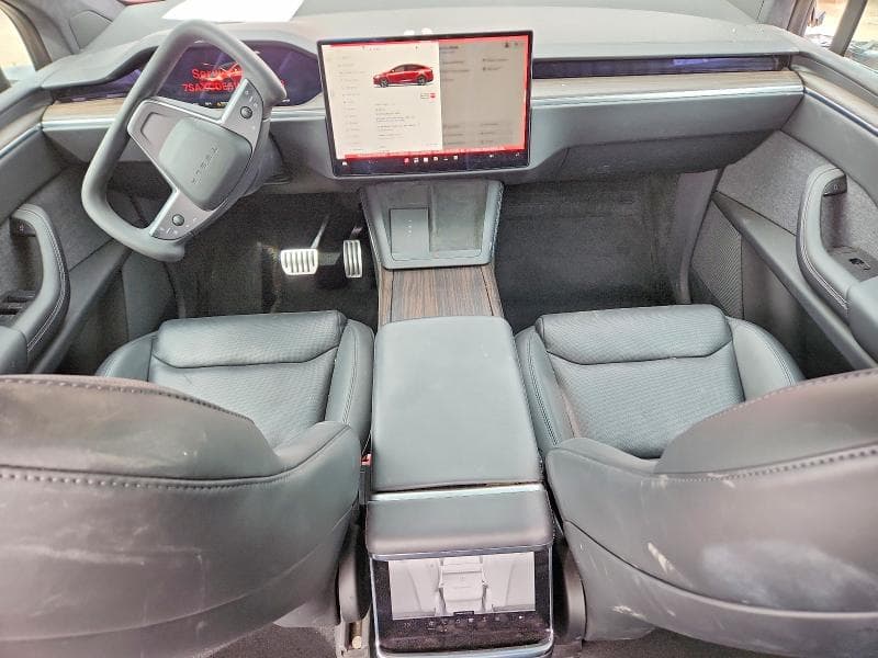 2022 TESLA MODEL X 8